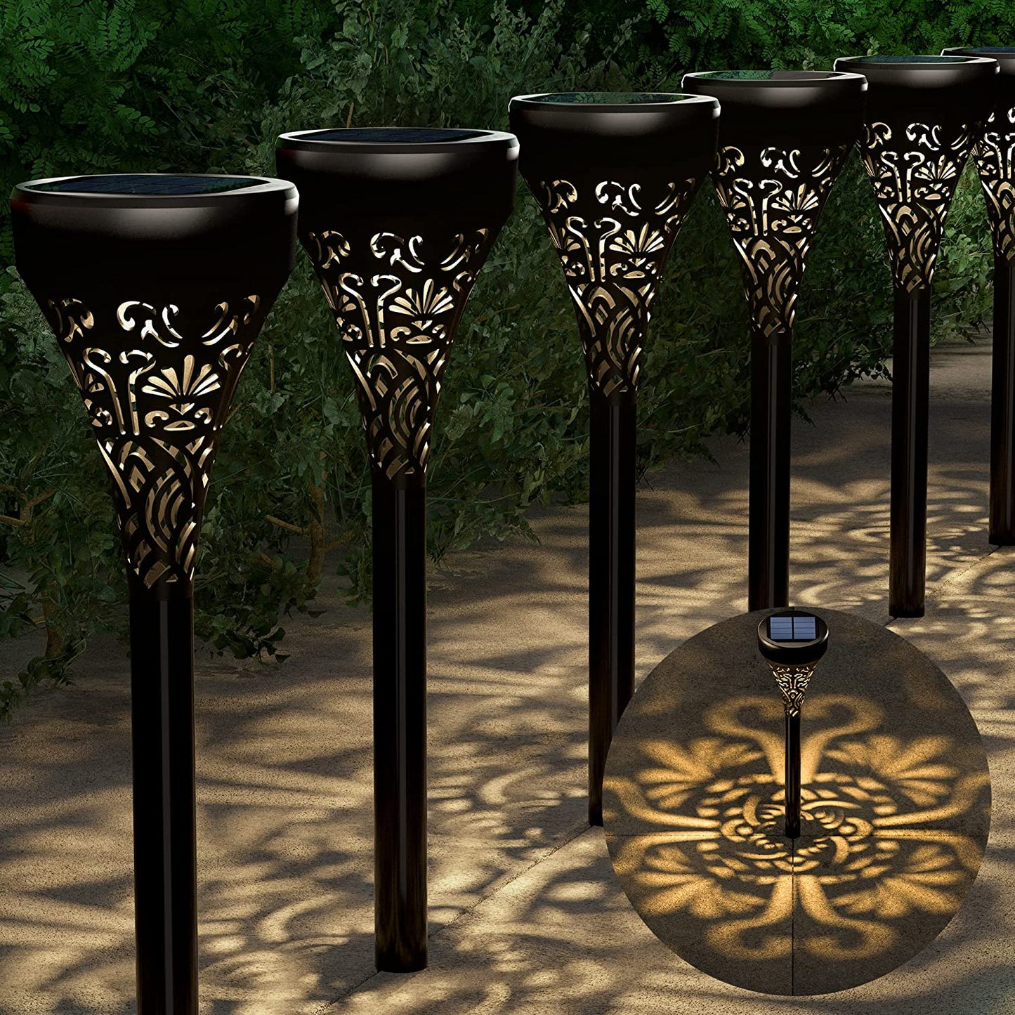 Lampe à motifs floraux